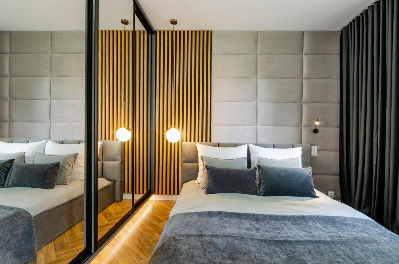 Lupoapartments Kaucja 罗兹 外观 照片