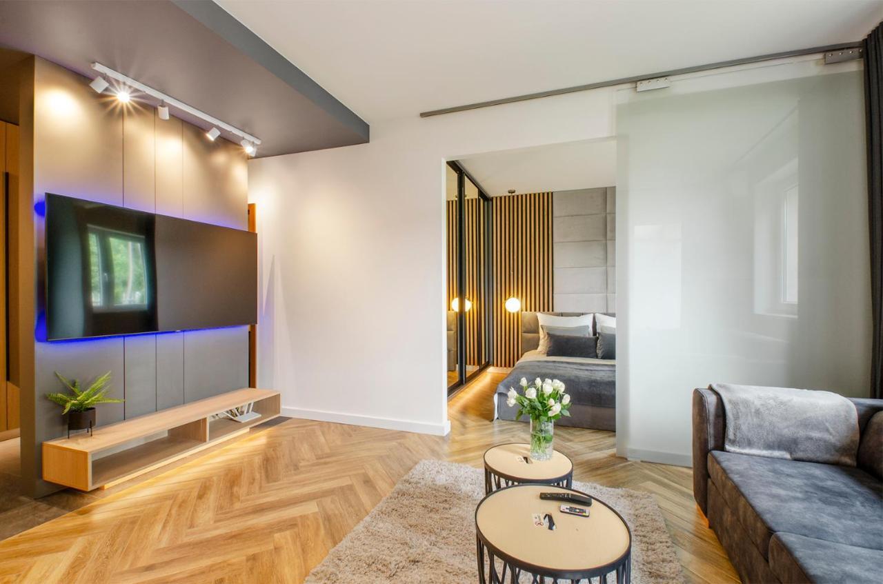 Lupoapartments Kaucja 罗兹 外观 照片